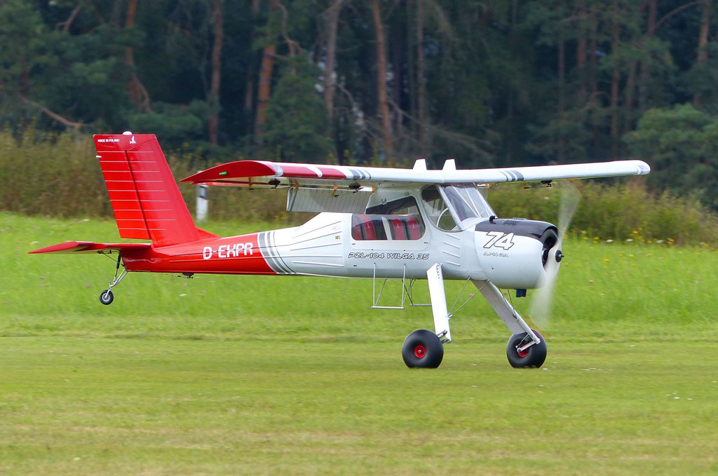 Photo of Badan Airplane Kits 3.95m PLZ Wilga touching down after another aerotowing sortie