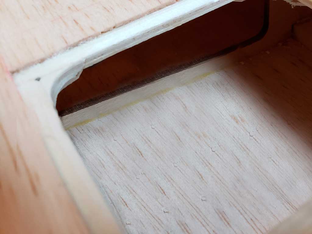 creating a plate stye pocket for installing aileron servo