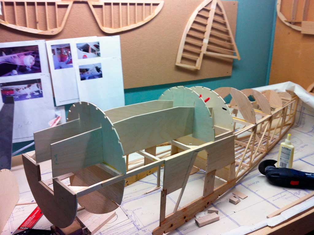 Close up of a crutch added to the fuselage structure of a Bud Nosen Models Mister Mulligan.