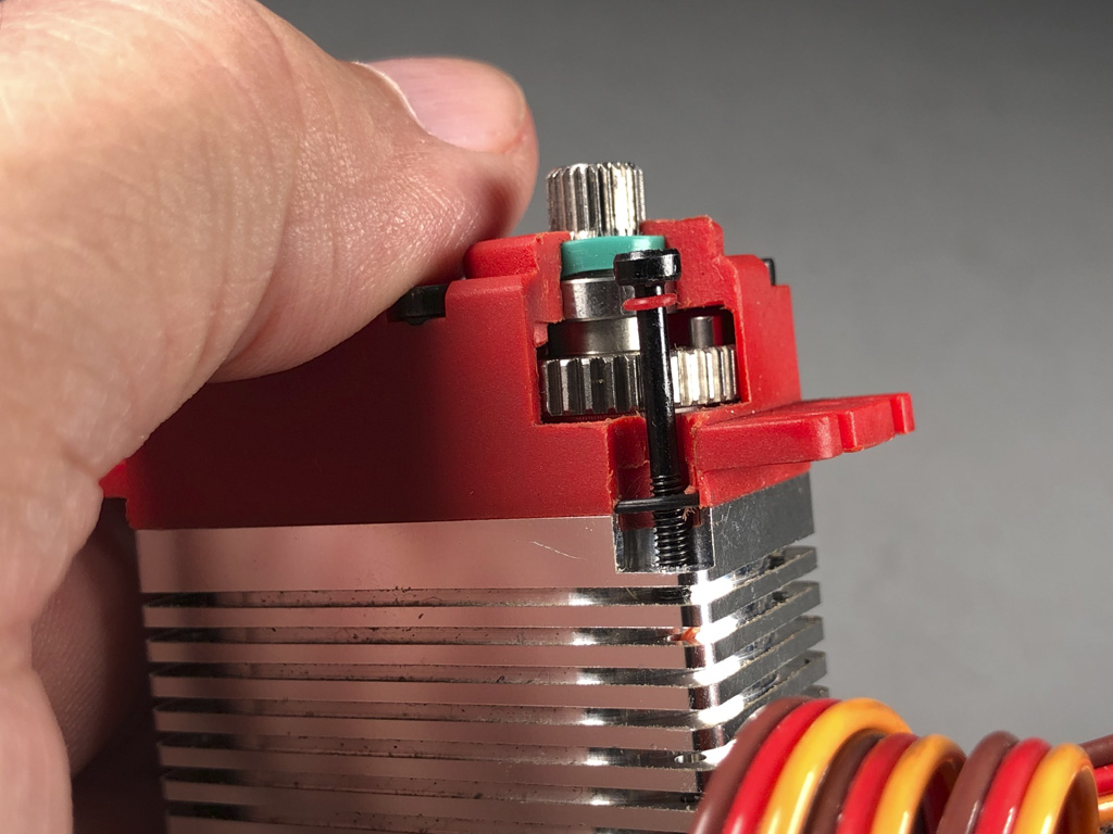 Close up of ProModeler upper case section machined to expose the provisions for sealing the output shaft better than using just an o-ring because of the custom Viton seal plus shim for preloading, which makes it way better