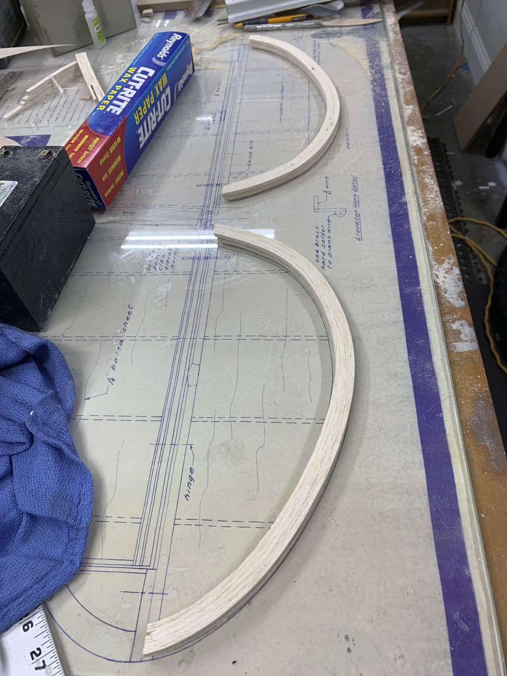 Close up of laminated trailing edges