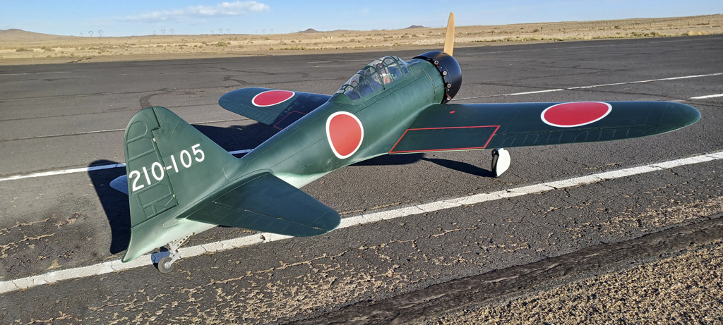 Quartering aft photo of the TopRC Models 5th scale A6M5 Zero