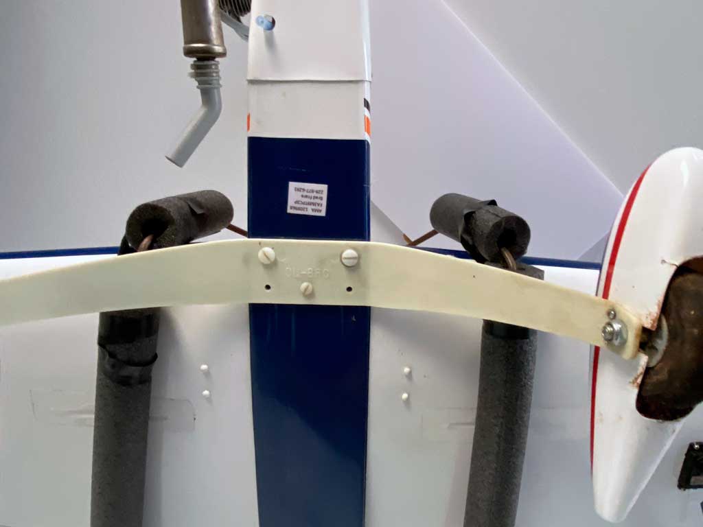 Converting the model to taildragger status is quick and easy by just adding a small bit of 1/4in plywood on the inside.