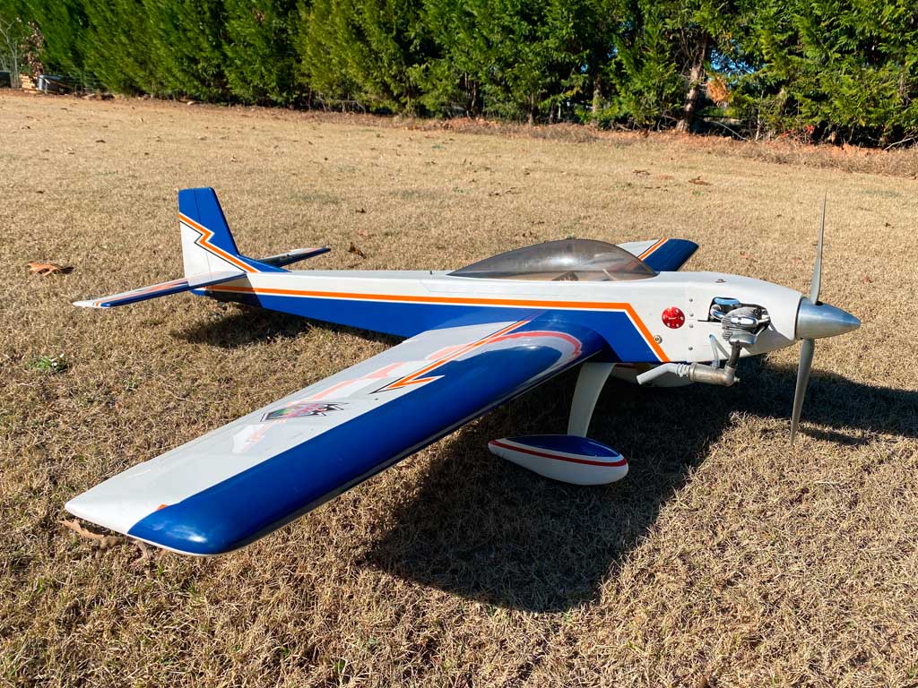 A jaunty new look for the Tower Hobbies 62in Kaos with revised main gear and wheel pants.