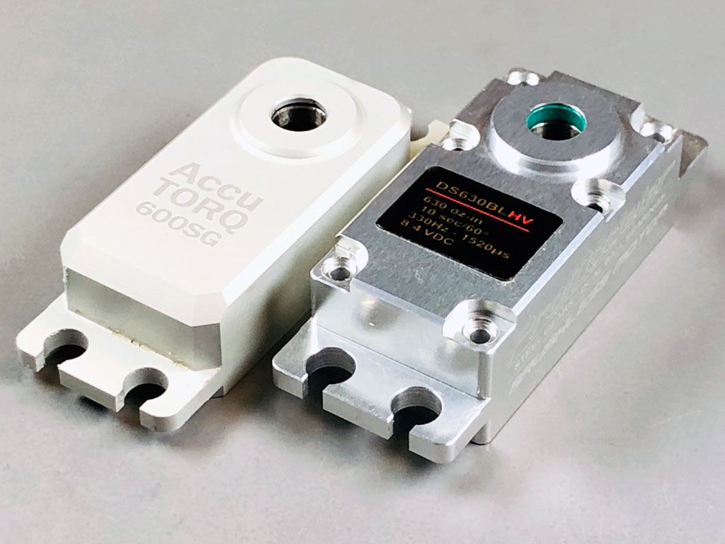 Close up of the transmission case sections for AccuTORQ 600SG and ProModeler DS630BLV, and on the basis of looks, the edge goes to AccuTORQ for the handsome glass bead blasted finish vs machined finish straight off the CNC mill.