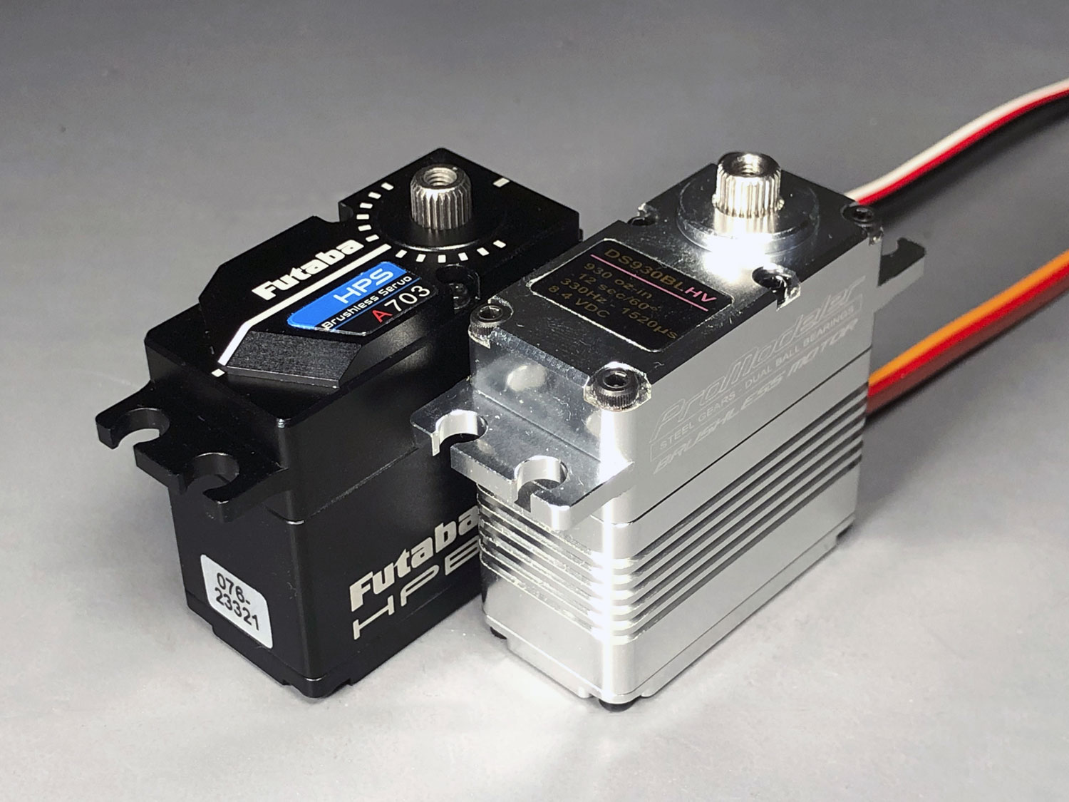 Close up photo of Futaba HPS-A703 vs ProModeler DS930BLHV